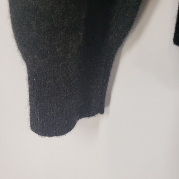 Joseph Abboud Men's Gray Sweater - Picture 5 of 5